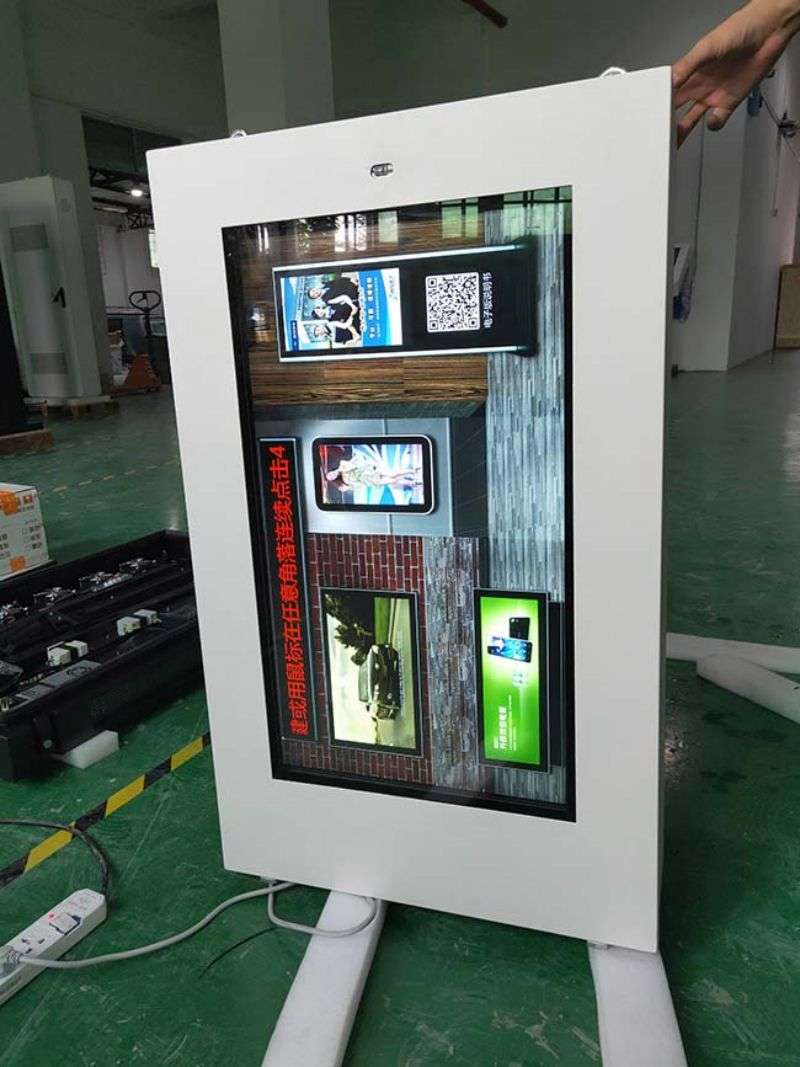 高清宣傳屏戶外防水防曬廣告機-02