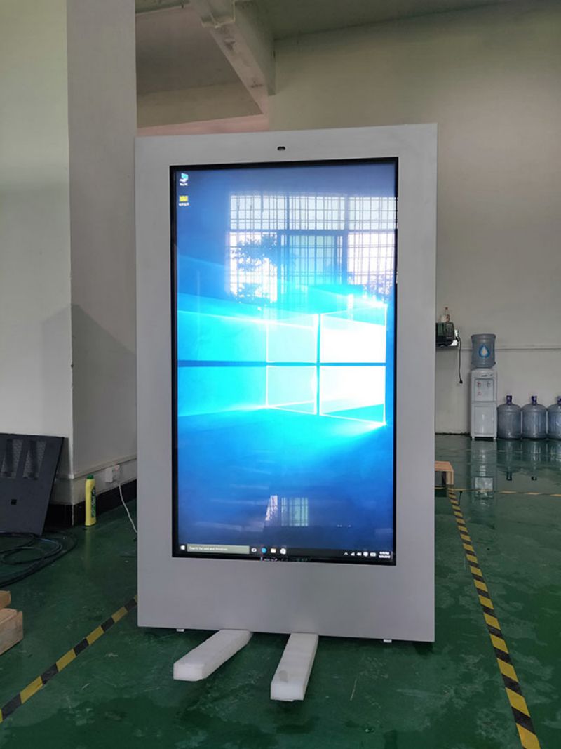 55寸戶外防水廣告機(jī)-02