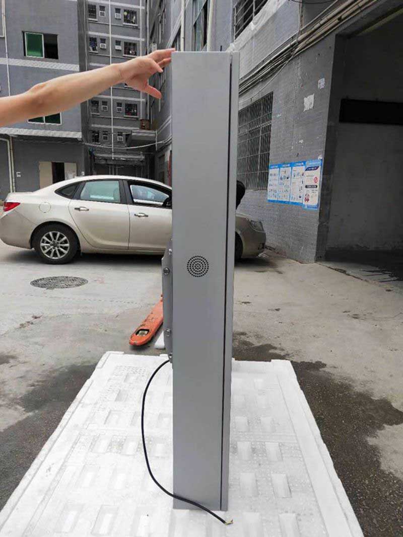 55寸戶外防水廣告機(jī)-05