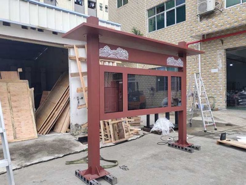 55寸雨棚電子站牌戶外廣告機(jī)-02