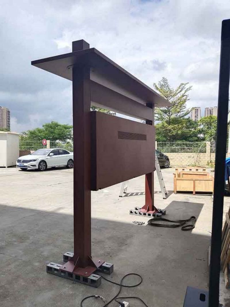 55寸雨棚電子站牌戶外廣告機(jī)-03