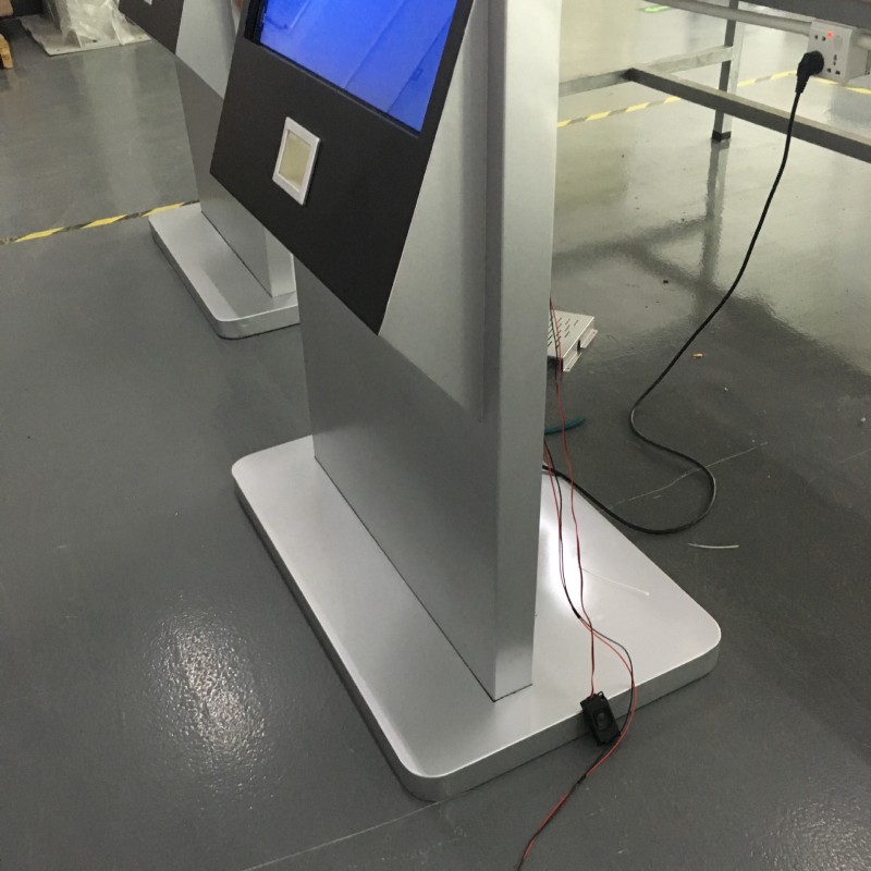 電容北京觸摸一體機廠商